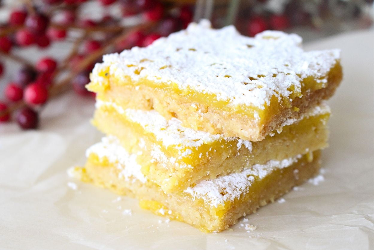 Easy Homemade Lemon Bars